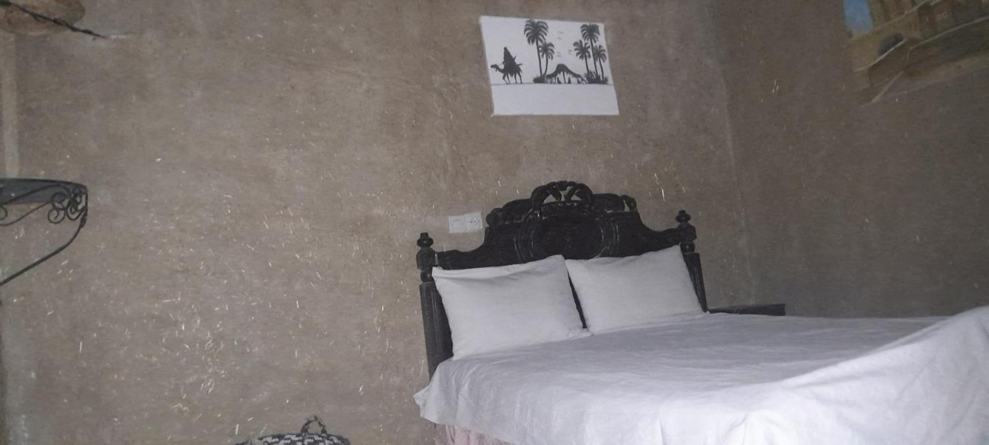 Oasis Travel Bed and Breakfast Tazouka Kamer foto